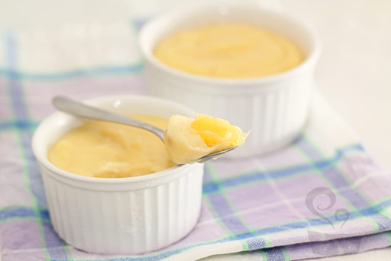 delícia de abacaxi com brigadeiro branco