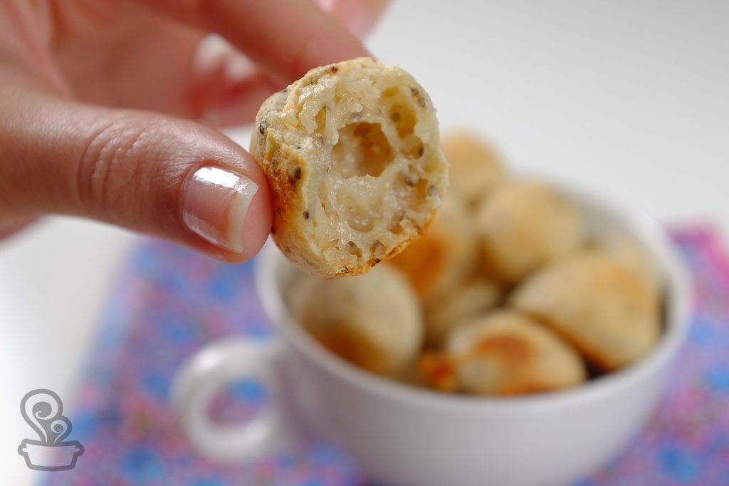 pão de queijo de ricota e chia2