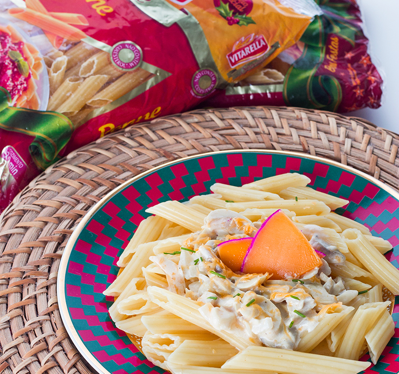 Penne ao creme de champignon e queijo do reino