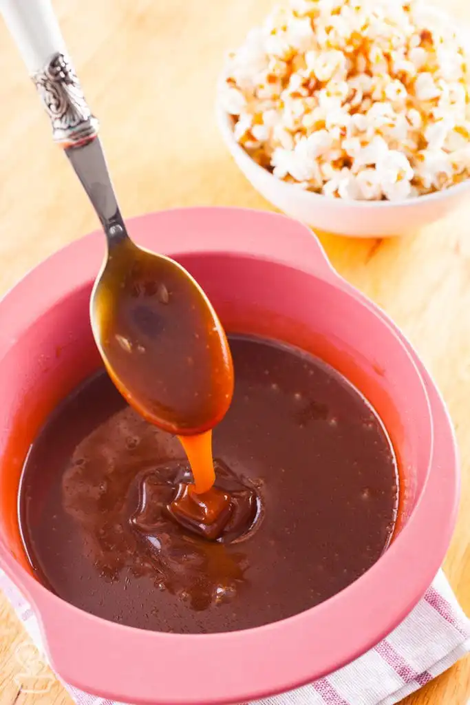 Caramelo caseiro fácil