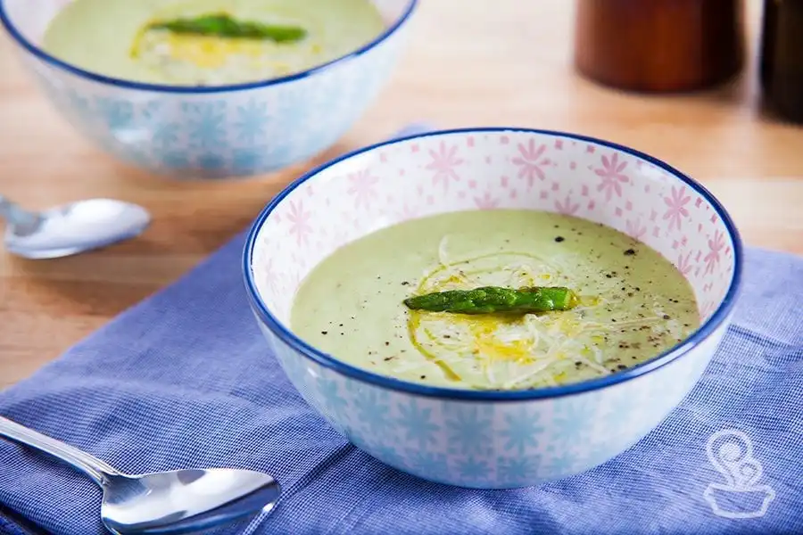 Sopa de aspargos