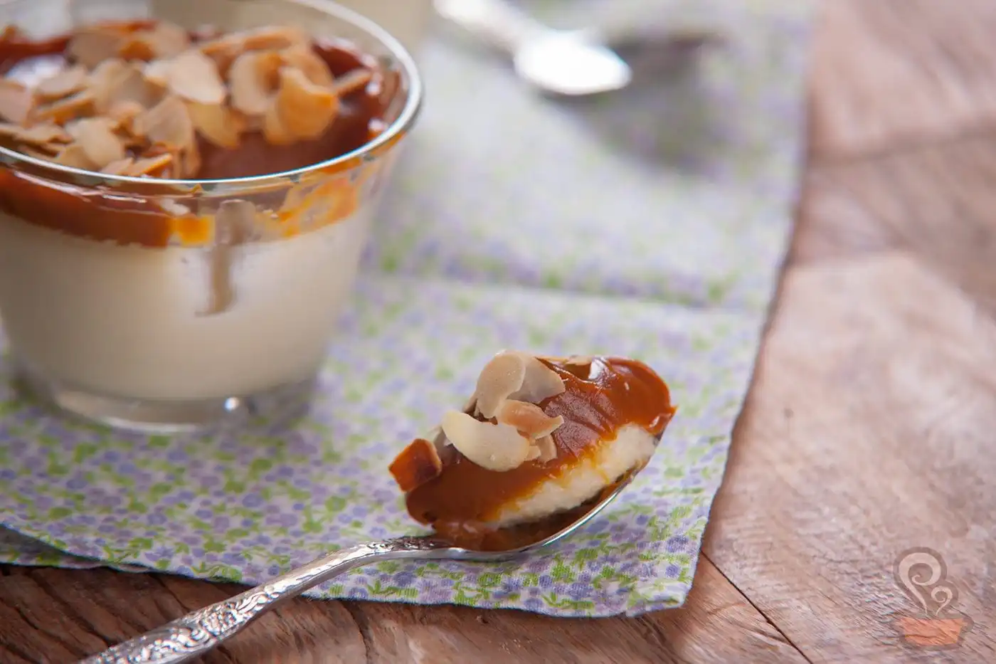 Doce de coco com doce de leite