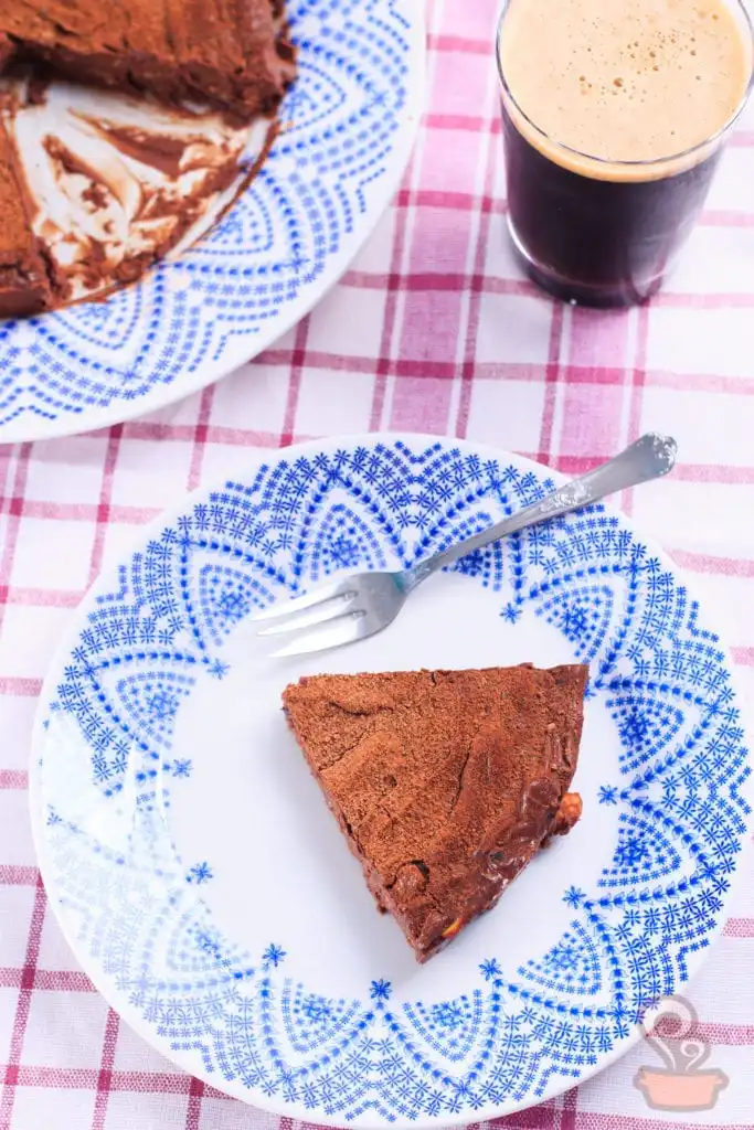 Torta ganache com nuts
