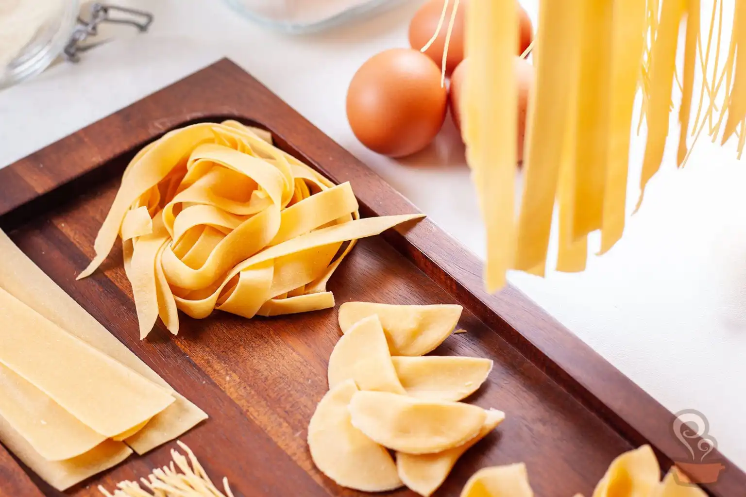 Como fazer macarrão caseiro