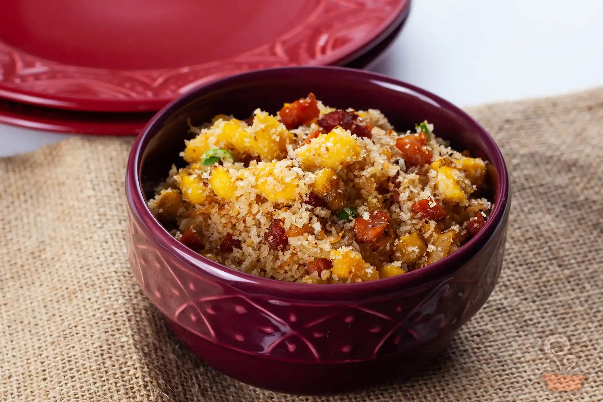 Farofa de banana com bacon