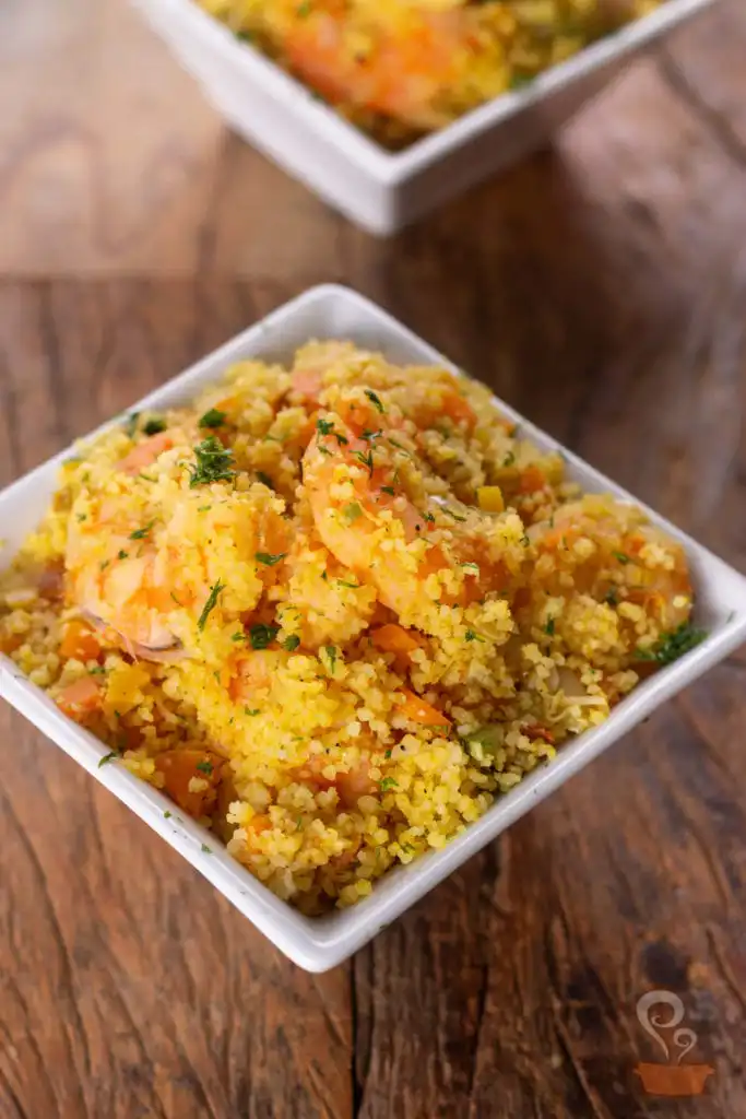 Cuscuz marroquino com camarão