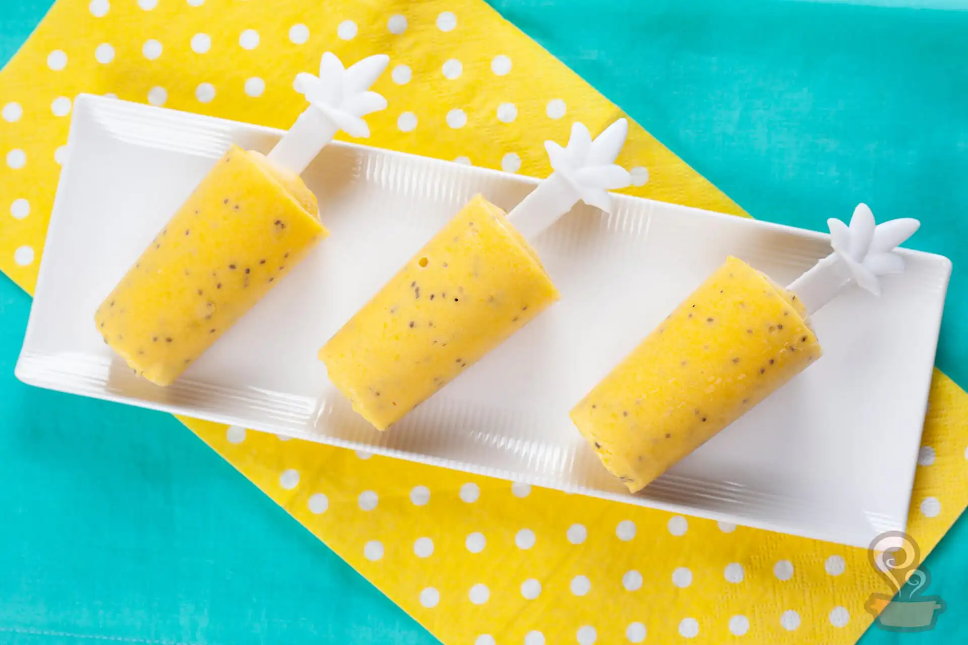 Picolé de manga com iogurte Picolé de manga com iogurte