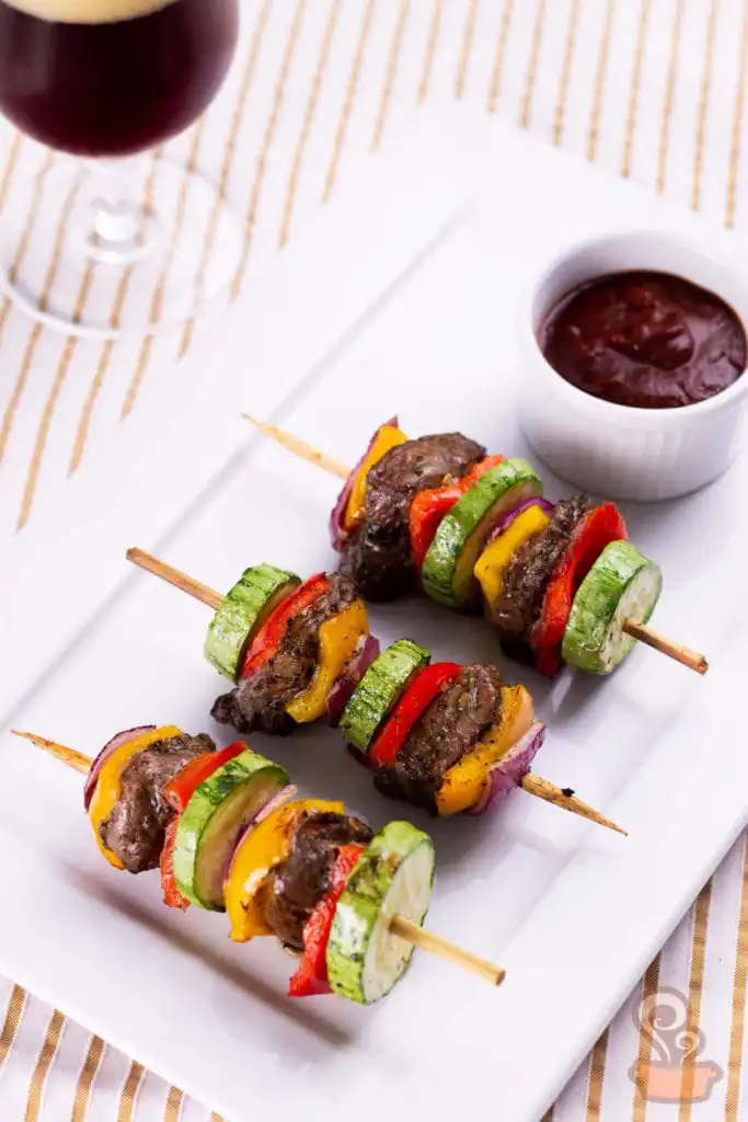 Espetinho de carne Espetinho de carne