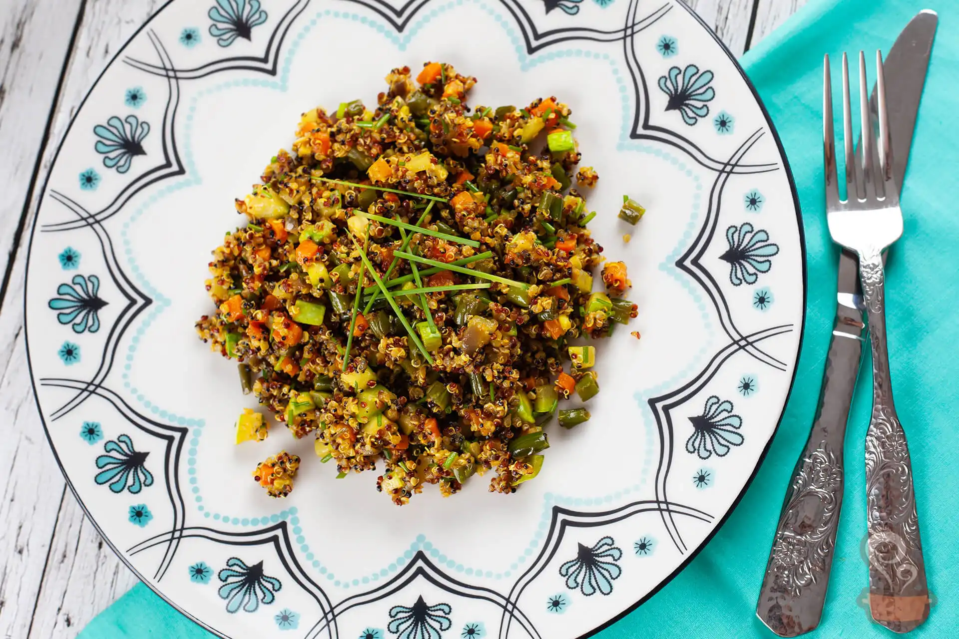 Couscous de quinoa com legumes
