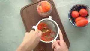 como fazer tomate pelado