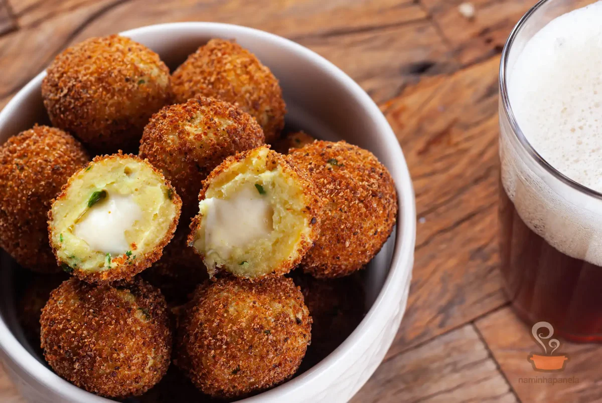 Bolinha de queijo