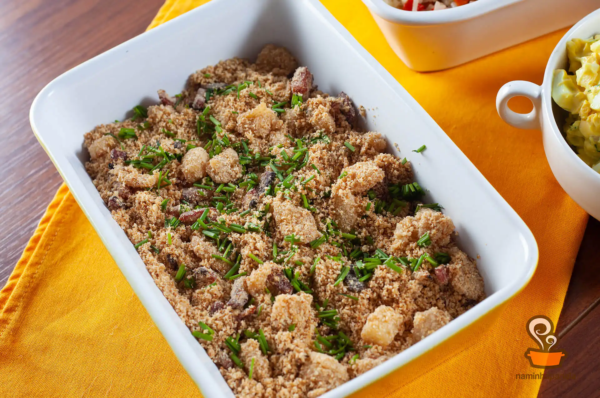 Farofa de abacaxi e bacon