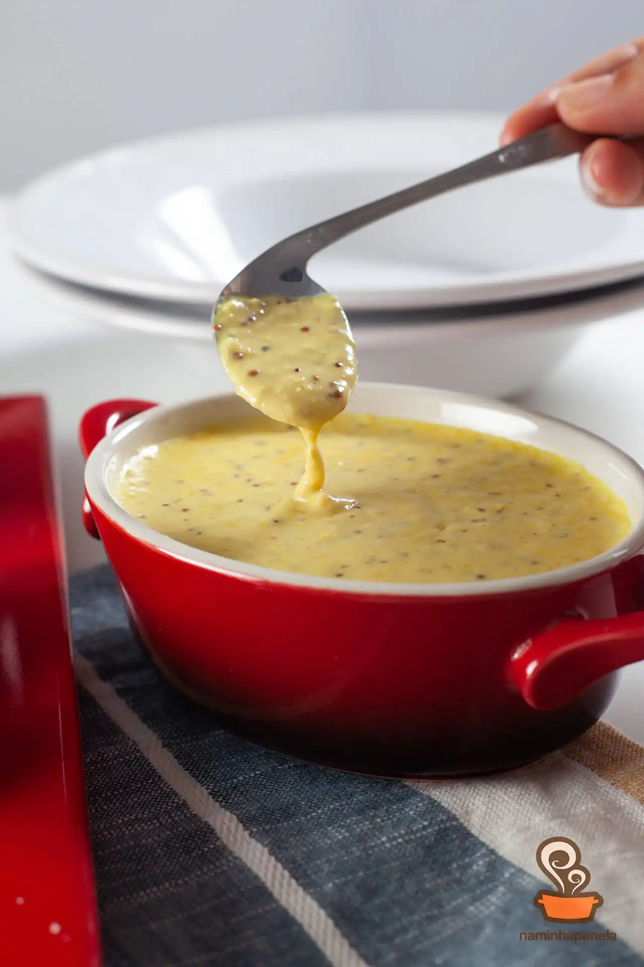 Molho de mostarda Molho de mostarda