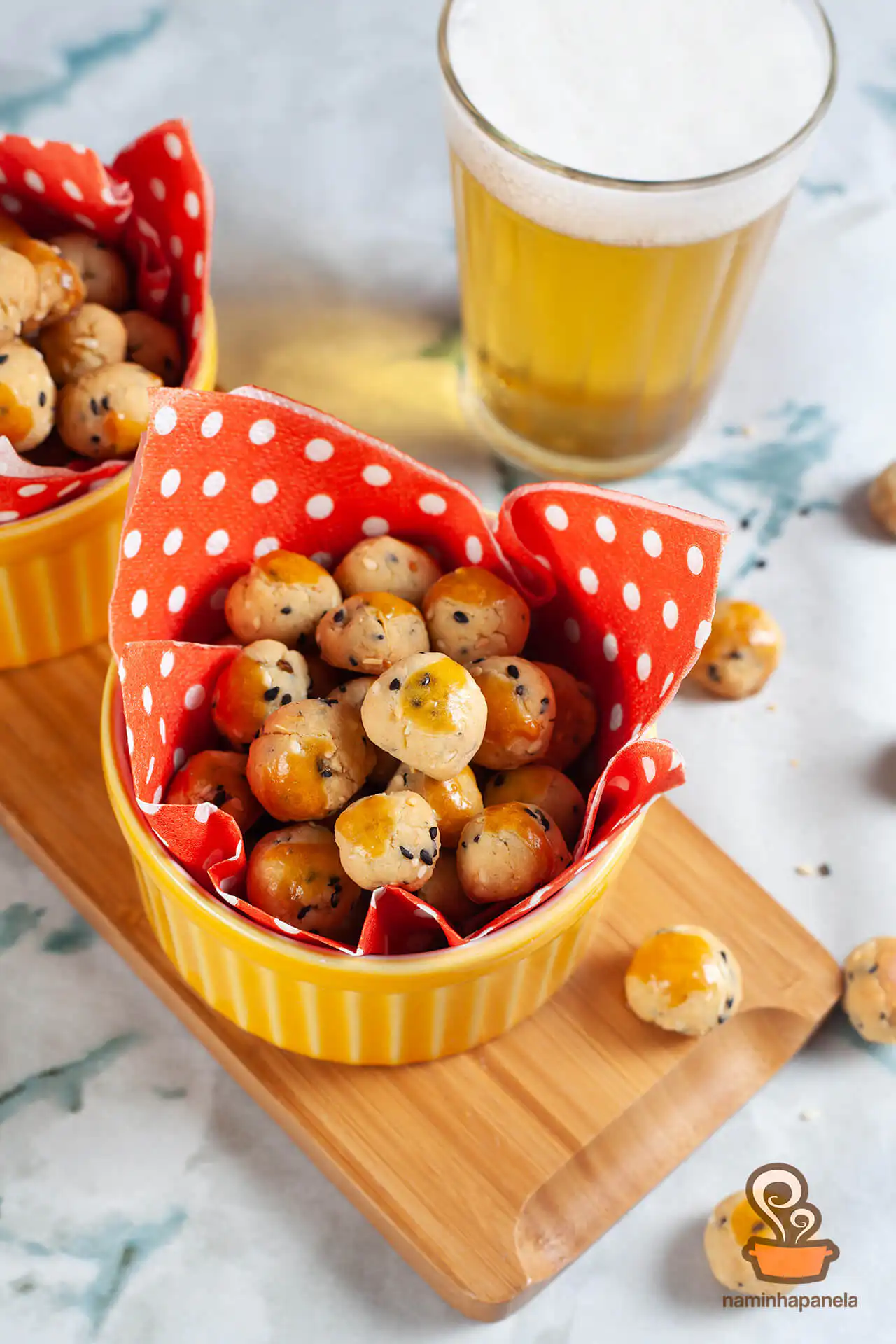 Biscoito de queijo com gergelim - naminhapanela.com