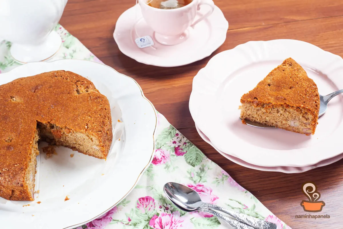 Bolo de banana amanteigado - naminhapanela.com