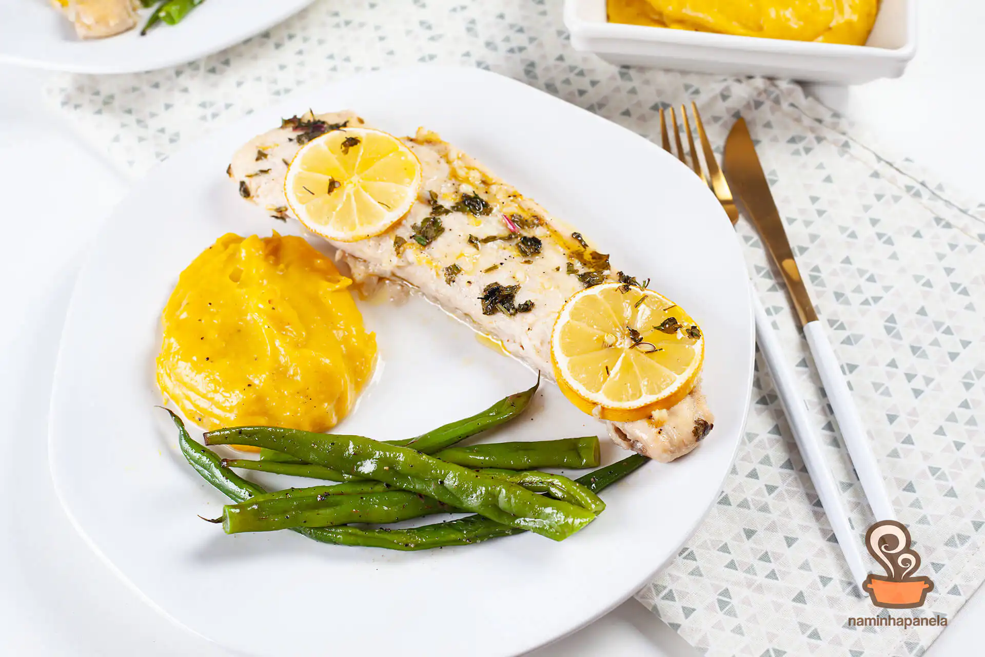 Peixe assado amanteigado