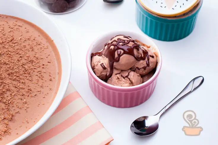 Calda de chocolate para sorvete