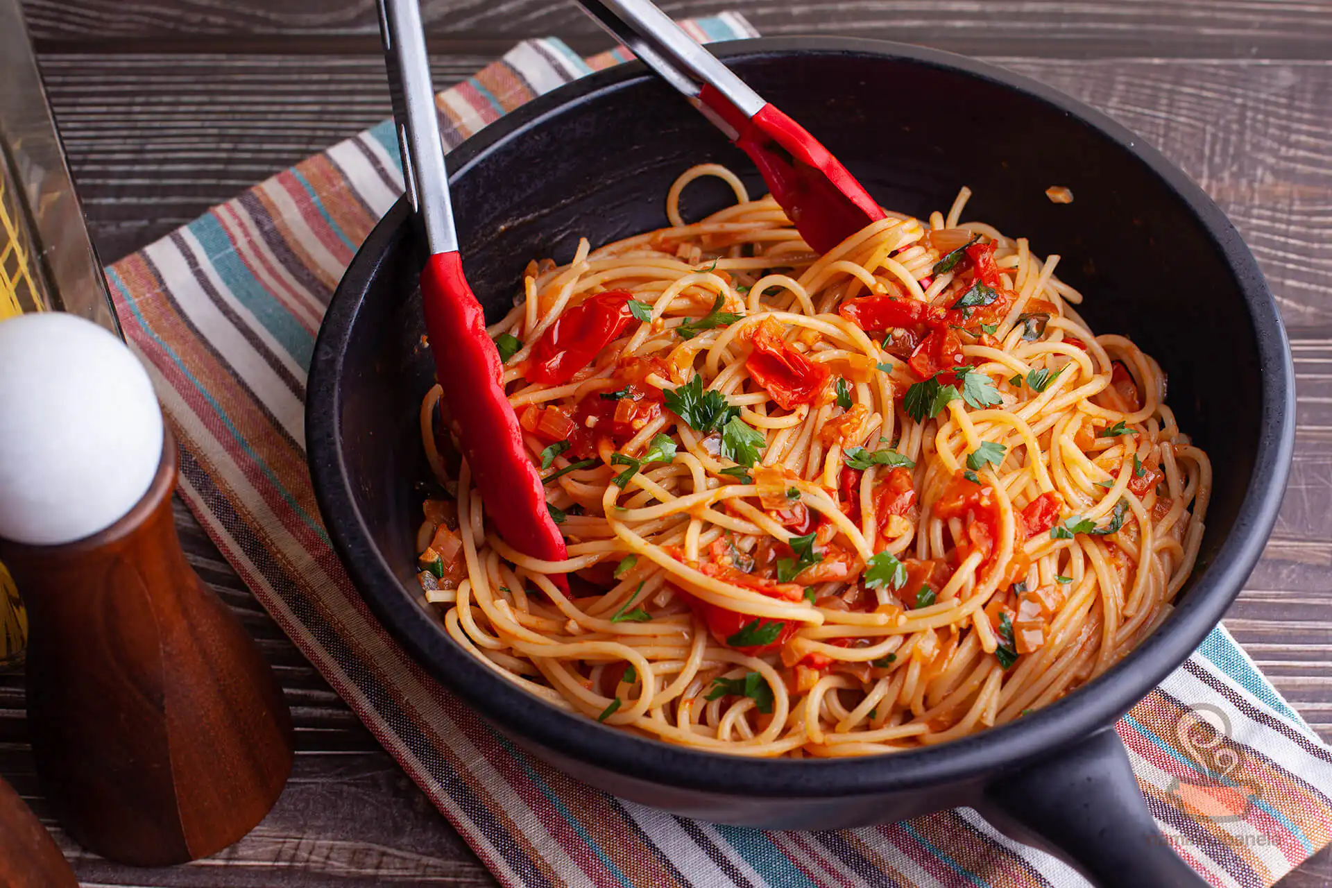 Molho de tomate rápido