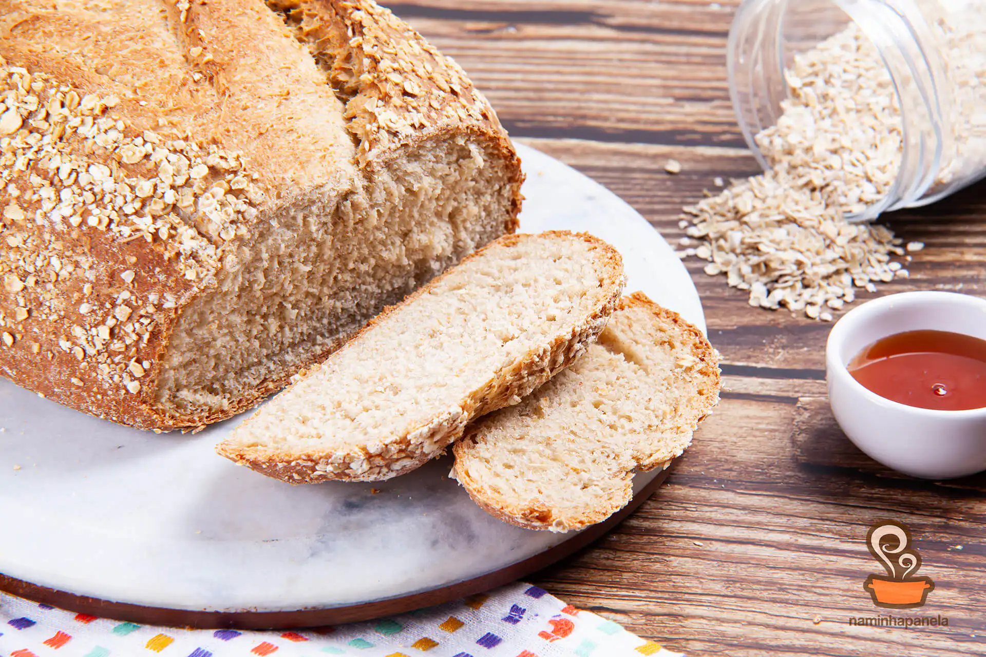 Pão de aveia e mel