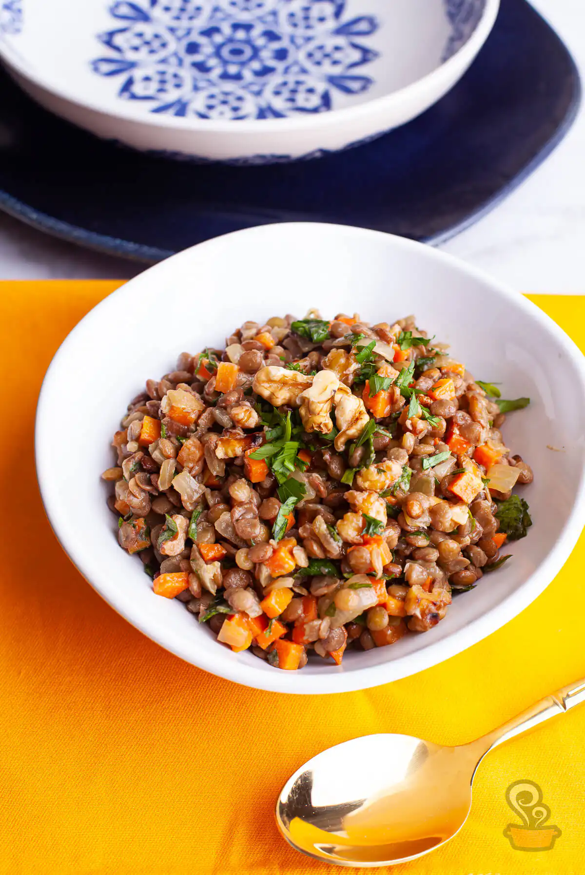 Salada de lentilha com nozes