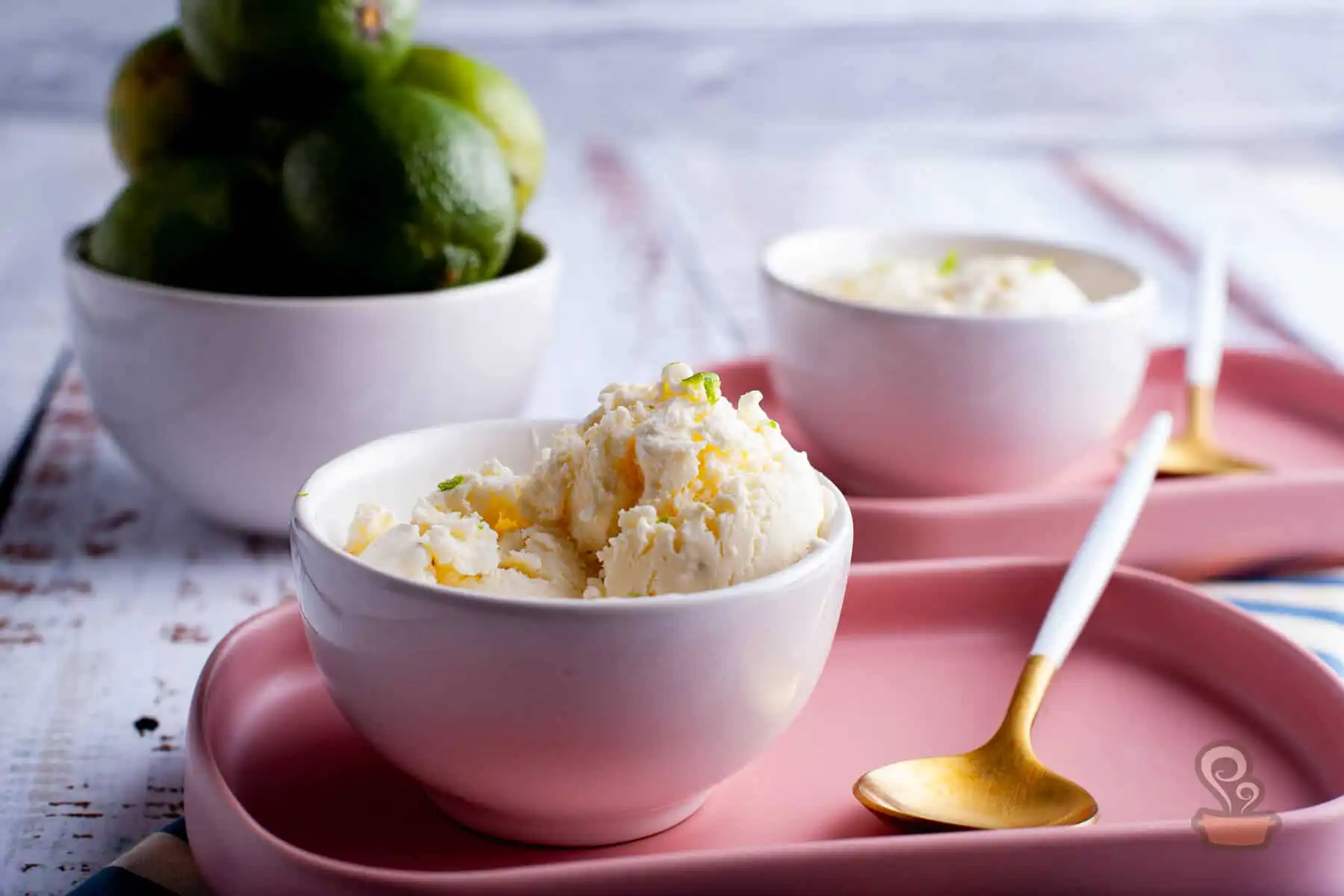 Sorvete de limão cremoso