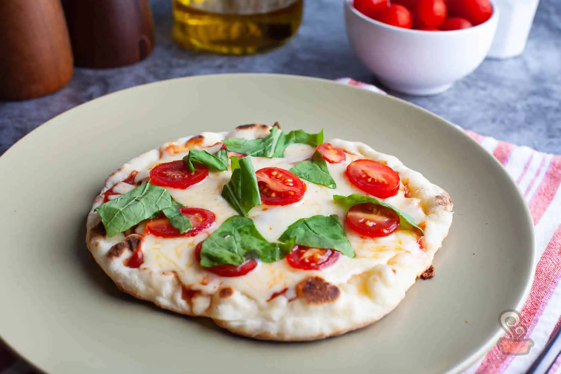 Como fazer pizza de frigideira