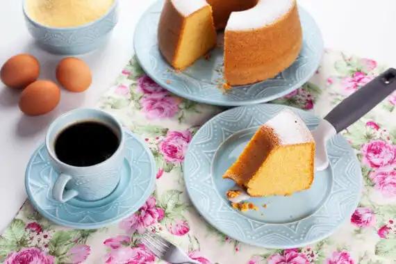 Bolo de fubá simples