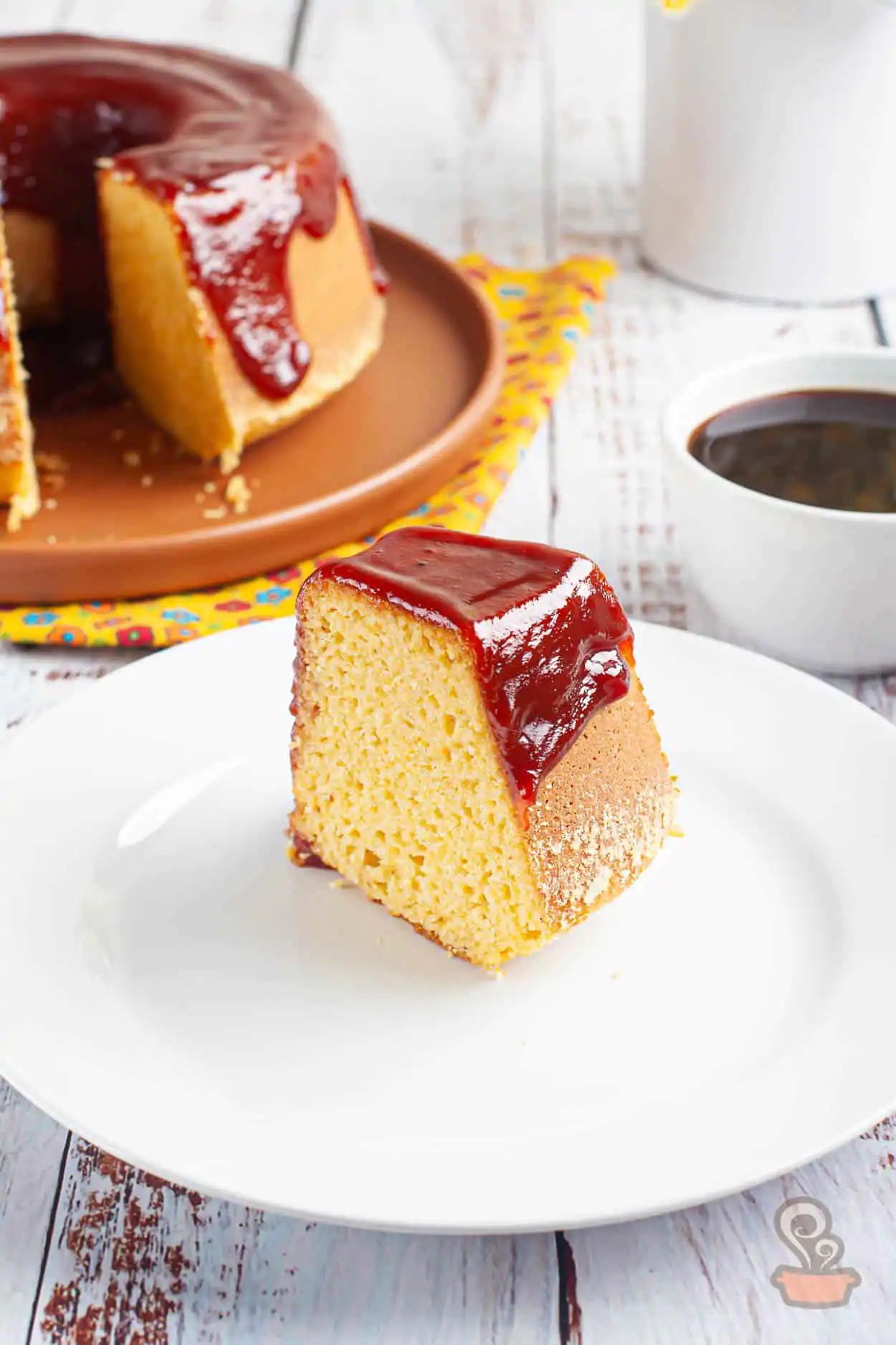 Bolo de fubá com leite condensado Bolo de fubá com leite condensado