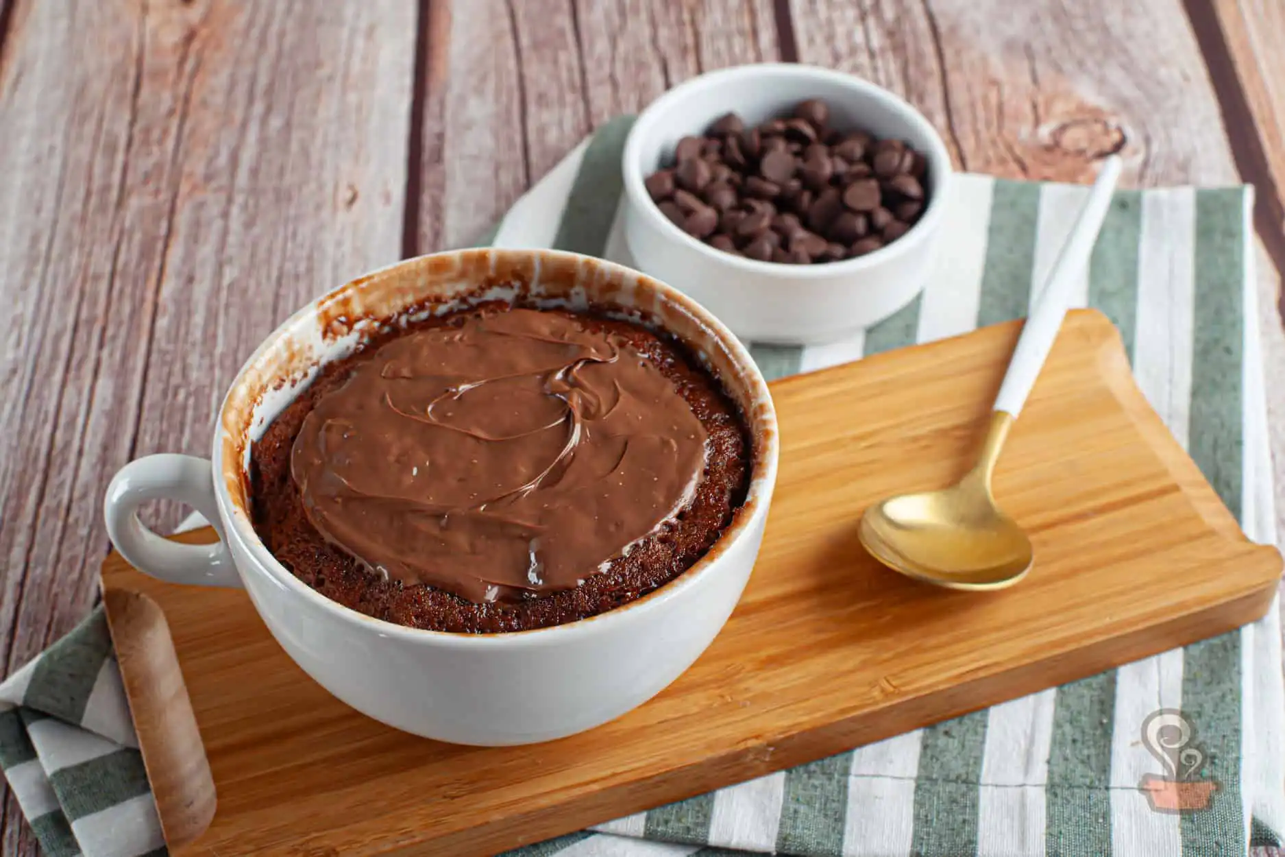 Bolo de nutella rápido