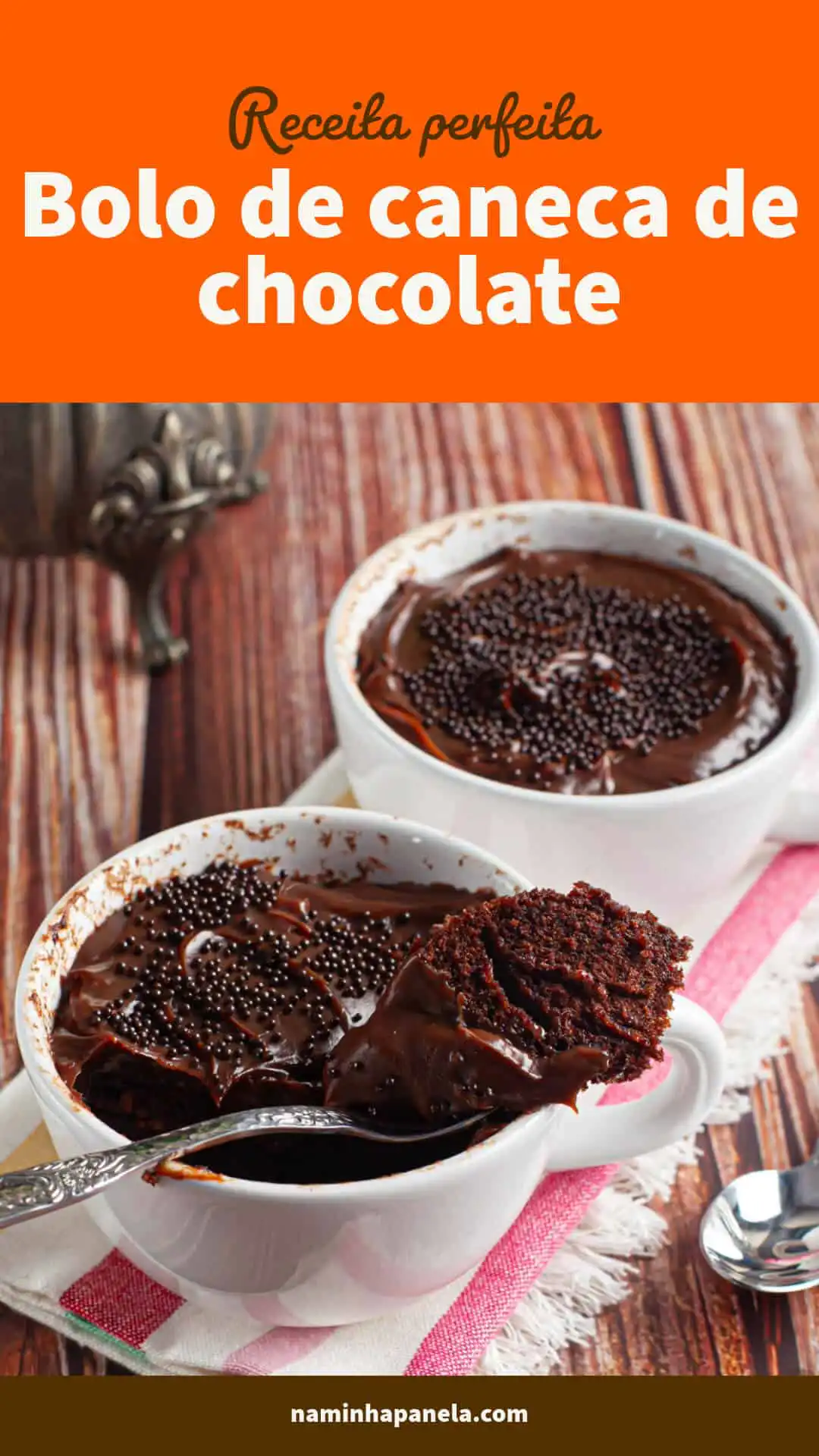 Bolo de caneca de chocolate Bolo de caneca de chocolate