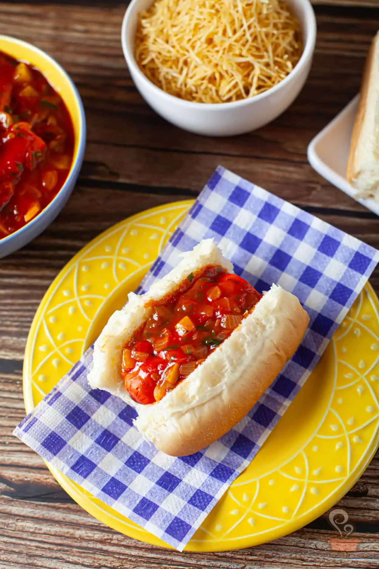 Como fazer molho de cachorro quente